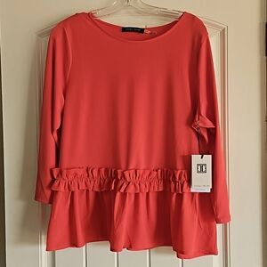NWT IVANKA TRUMP TOP